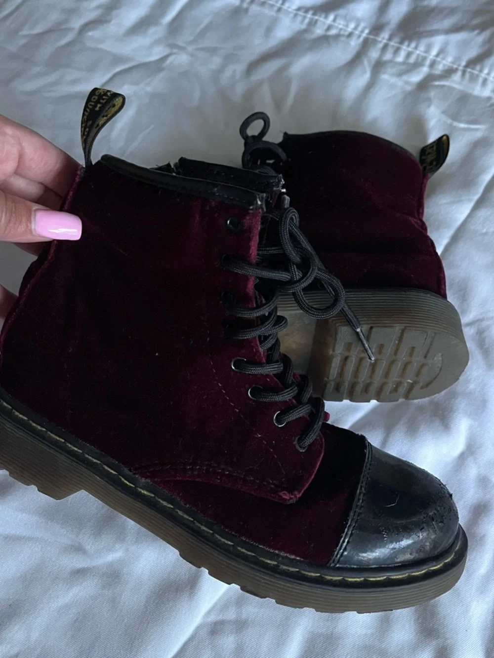 Dr marten pooch burgundy velvet kids boots size 3